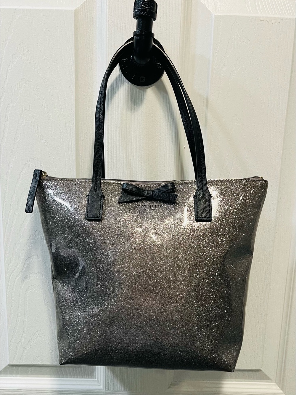 Kate Spade Mavis Street Jerilyn Lavender Glitter Tote. EUC.